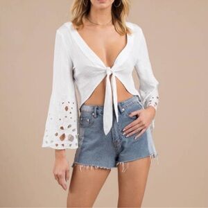 Moon River Eyelet Reversible Crop Top S White Tie Bell Sleeves Lightweight